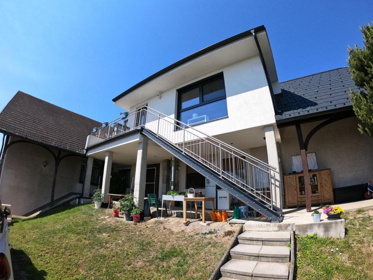Ferienwohnung Pauli Moerbisch Am See Exterior photo